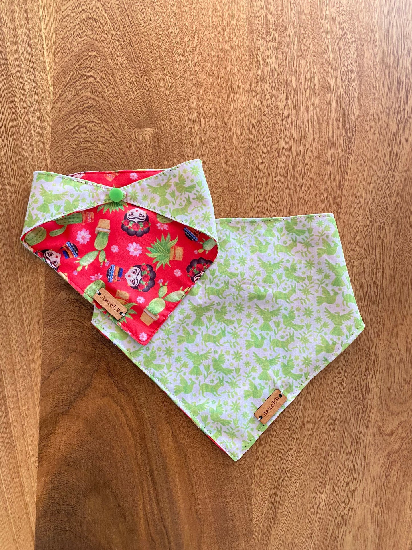 Green otomi reversible Bandana