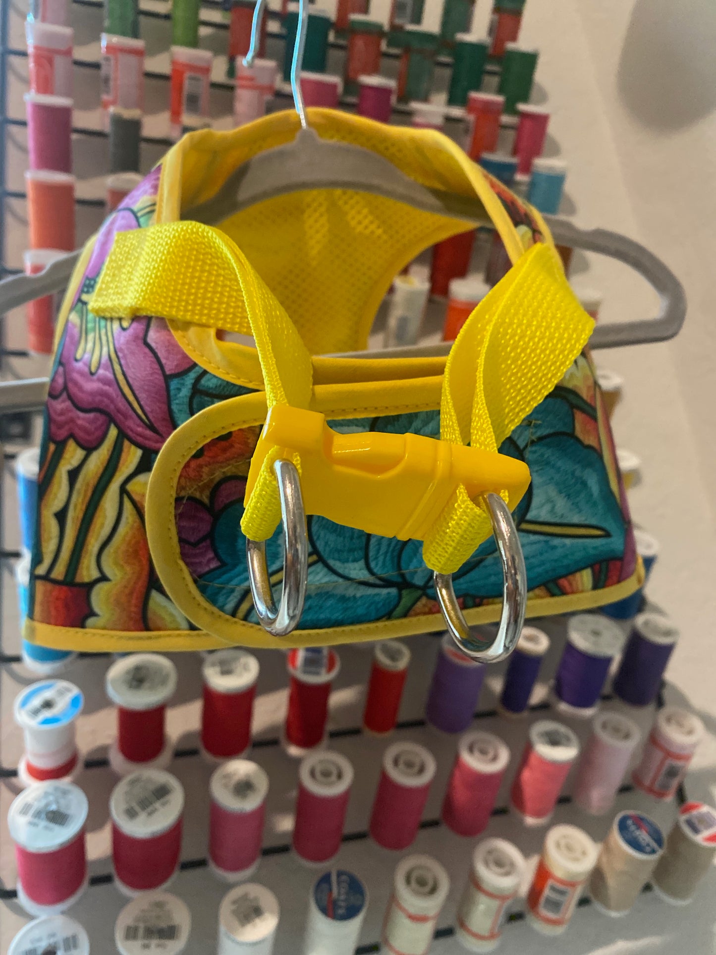 Step in harness yellow