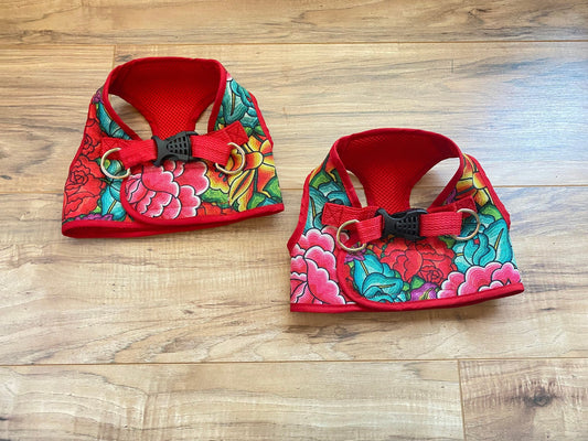 Step in flowerfull harness
