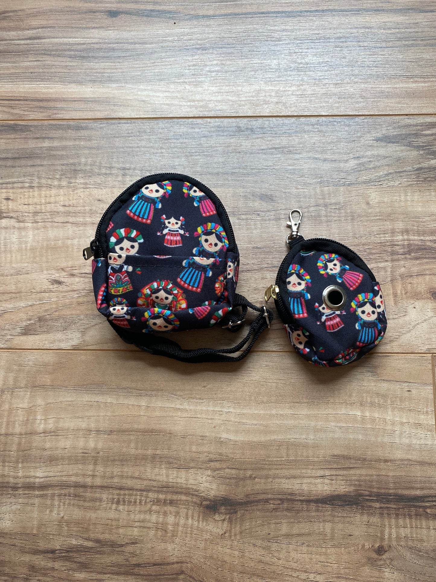 Muñequita Backpack